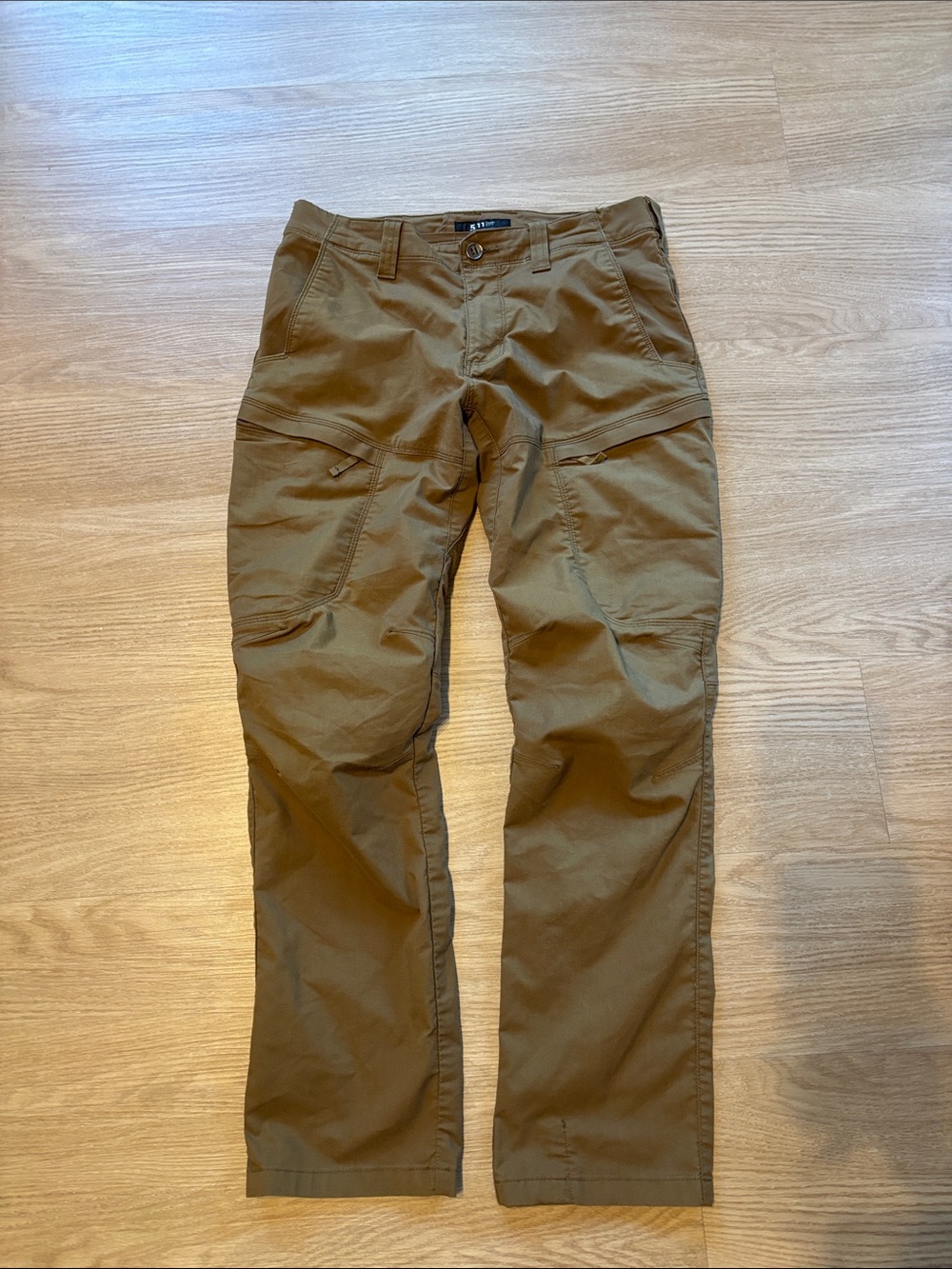 5.11 Tactical Men’s 32x30 (Fits 32x29) Regular Fit Stretch APEX Cargo Pant Brown